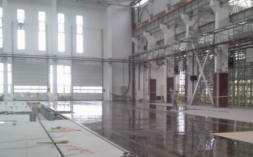 谢通门通用环氧地坪中涂