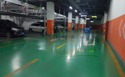 谢通门谢通门环氧地坪施工中的注意事项及常见问题解决指南